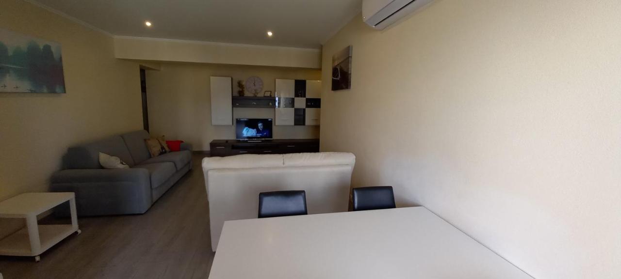 Rocha Apartment *