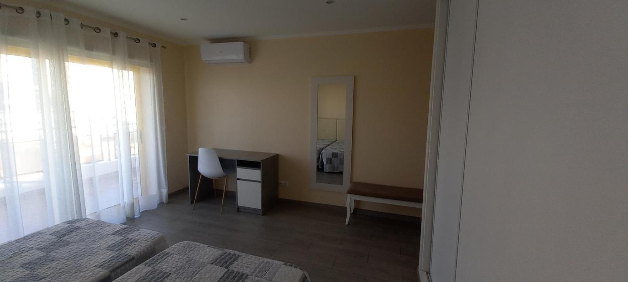 Rocha Apartment *